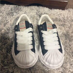 Miharayasuhiro Navy and White Athletic Low-Top Sneakers